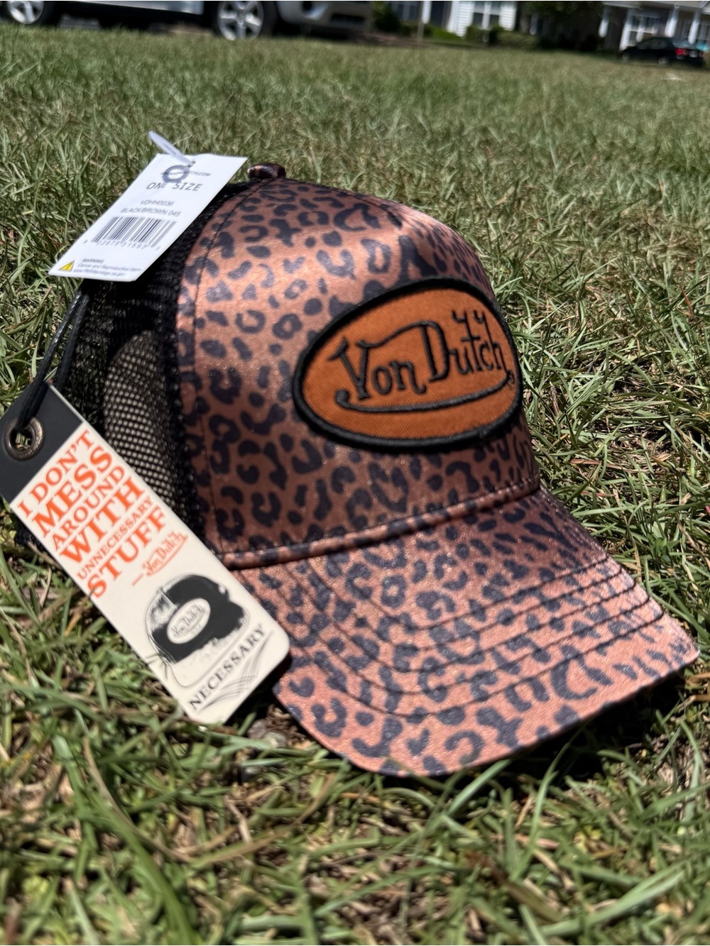 Unisex Von Dutch leopard mesh trucker hat